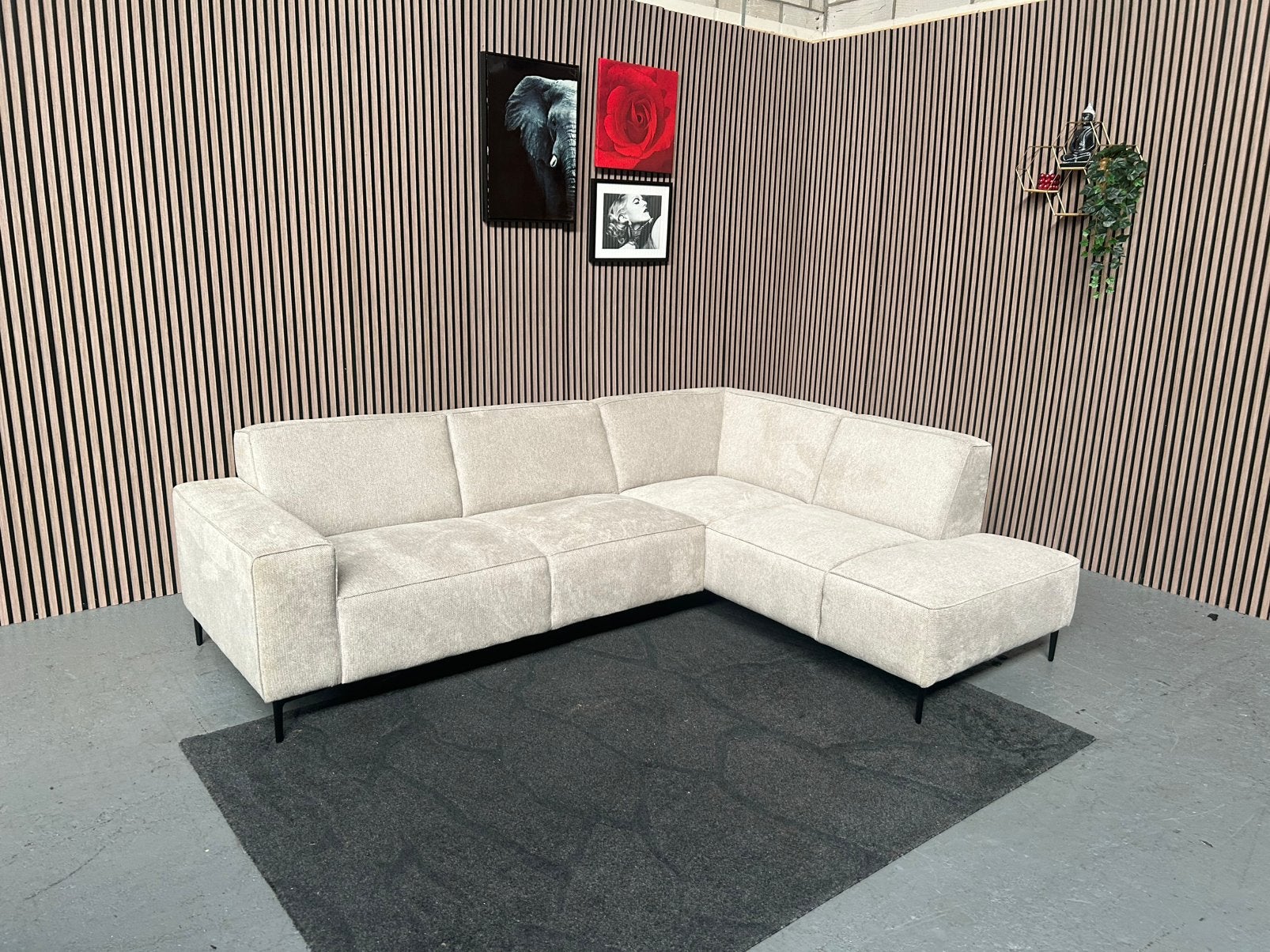 GRATIS LEVERING Hoekbank Beige 260X200 SHOWROOMMODEL, 250 tot 300 cm, Beige showroom model nieuw, Hoekbank, Nieuw