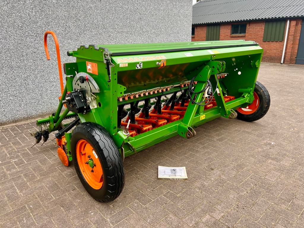 Zaaimachine Amazone D9-30 ( 24 schijven ), Ophalen of Verzenden, Zo goed als nieuw