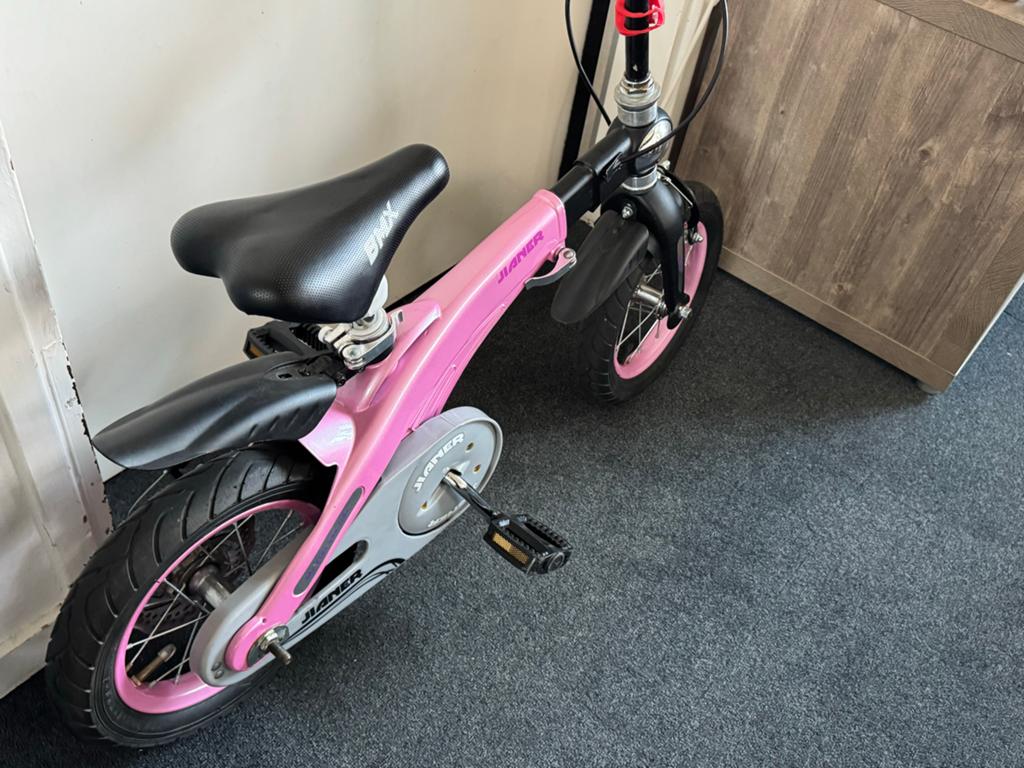 Jianer Kinderfiets Roze met Zijwieltjes - Zo goed als nieuw, Terugtraprem, Zijwieltjes, 16 tot 20 inch, Ophalen of Verzenden
