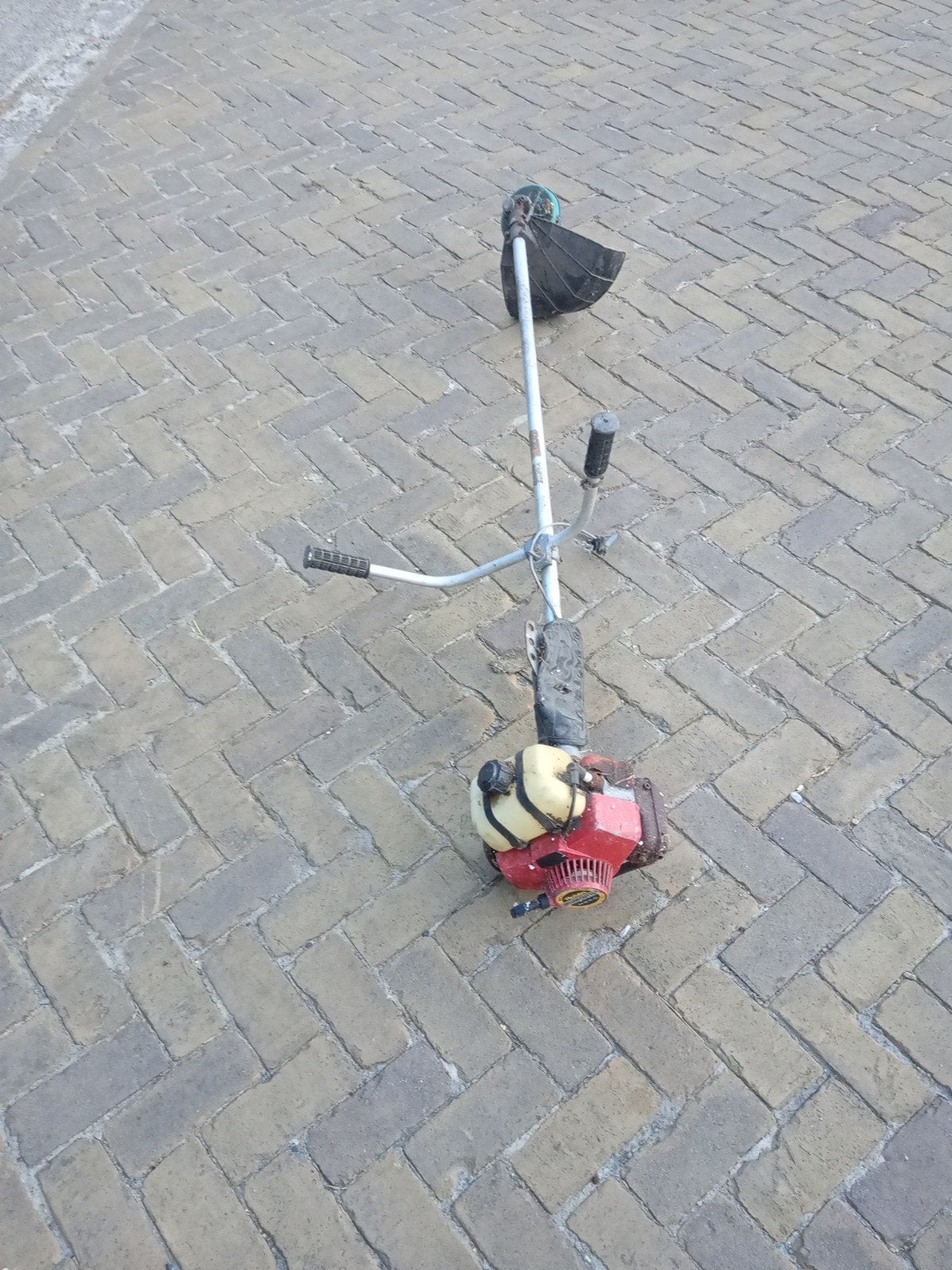 bosmaaier trimmer, Ophalen, Gebruikt, Benzine