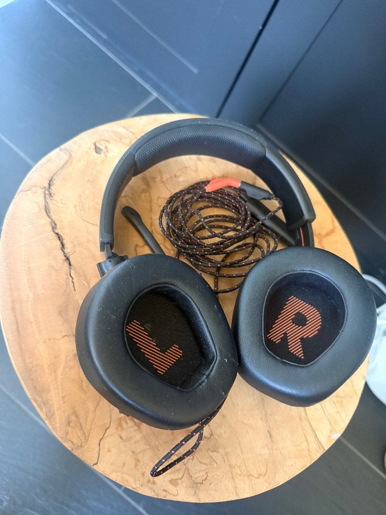 JBL Quantum 100 Gaming Headset | Zwart | 100% Werkend, Jbl quantum, Ophalen of Verzenden, Zo goed als nieuw, Over-ear