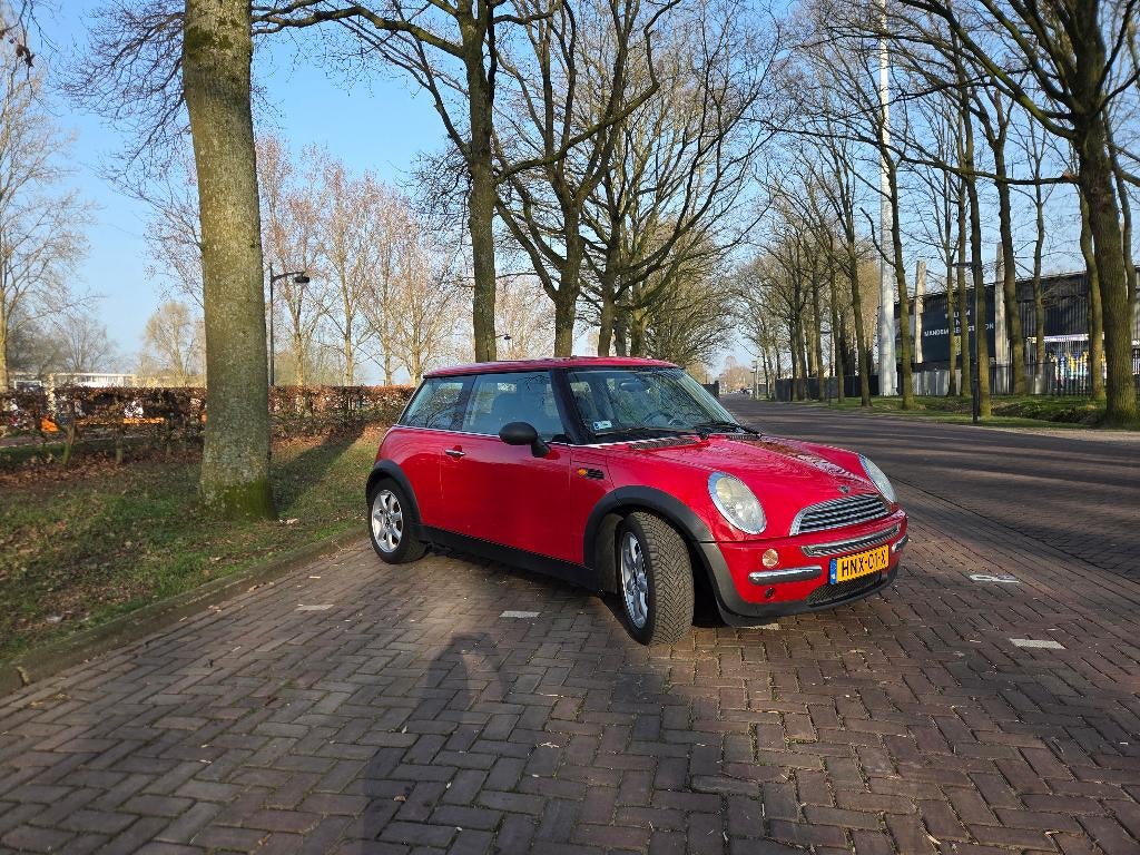 Mini One 1.6 – Nieuwe APK – Veel nieuwe onderdelen, Voorwielaandrijving, Beige, 4 cilinders, 4 stoelen