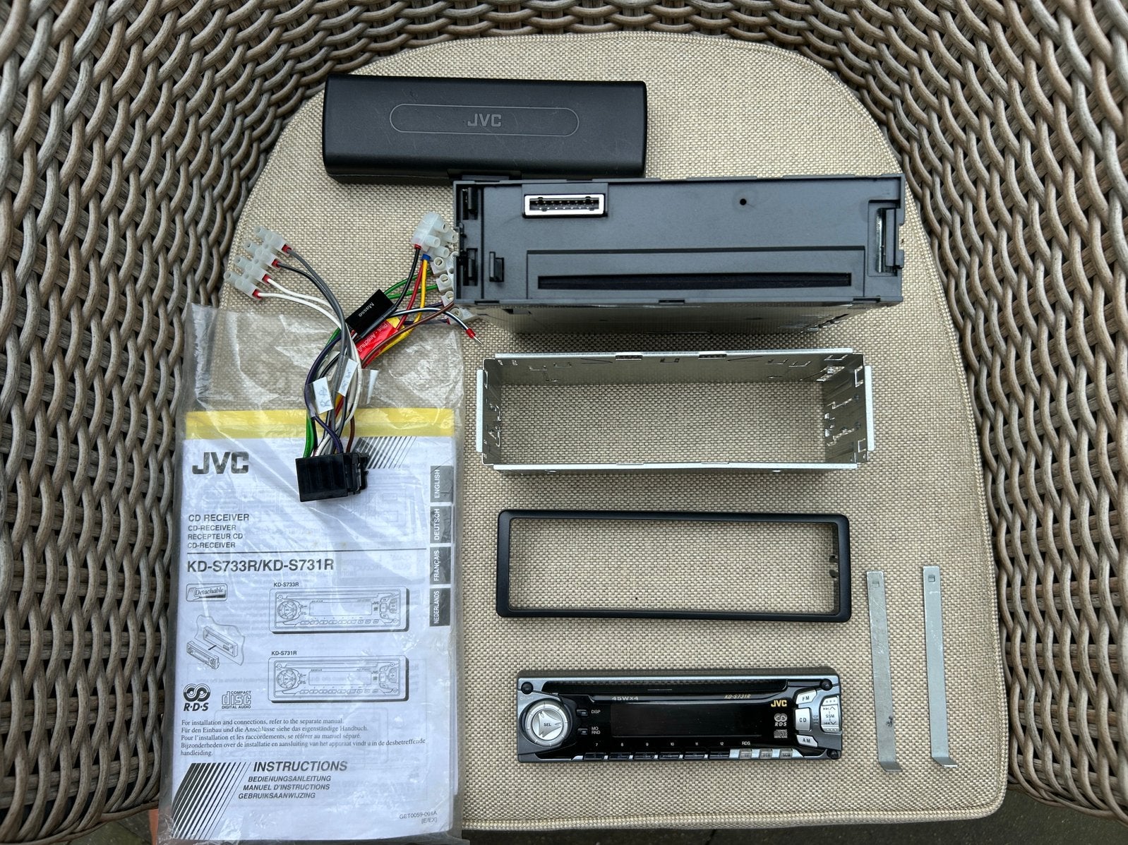 JVC CD Receiver, Auto diversen, Autoradio's, Ophalen, Zo goed als nieuw