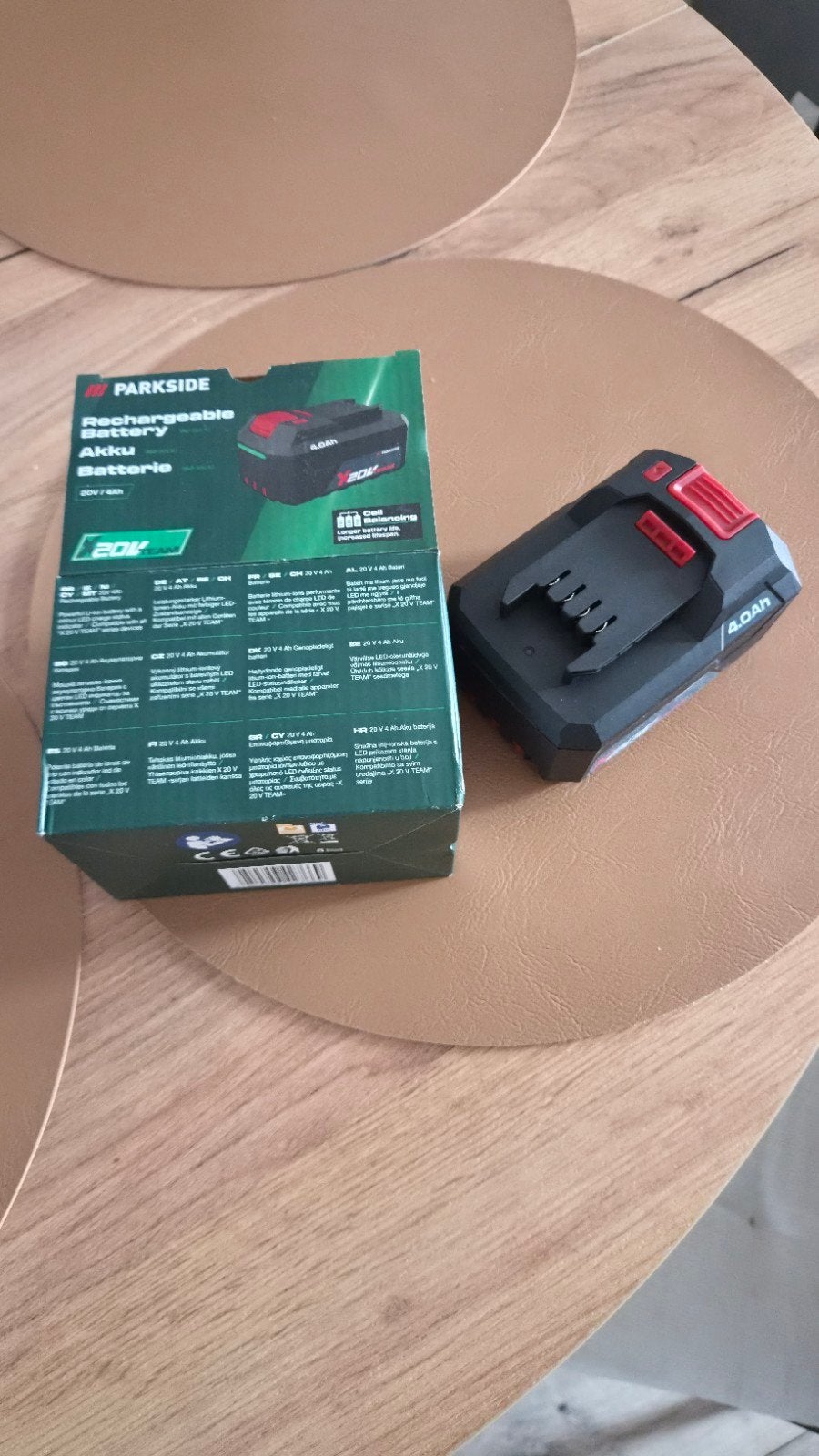 Parkside Oplaadbare Accu 20V 4.0Ah - Nieuw in doos, Doe-het-zelf en Verbouw, Elektra en Kabels, Ophalen of Verzenden