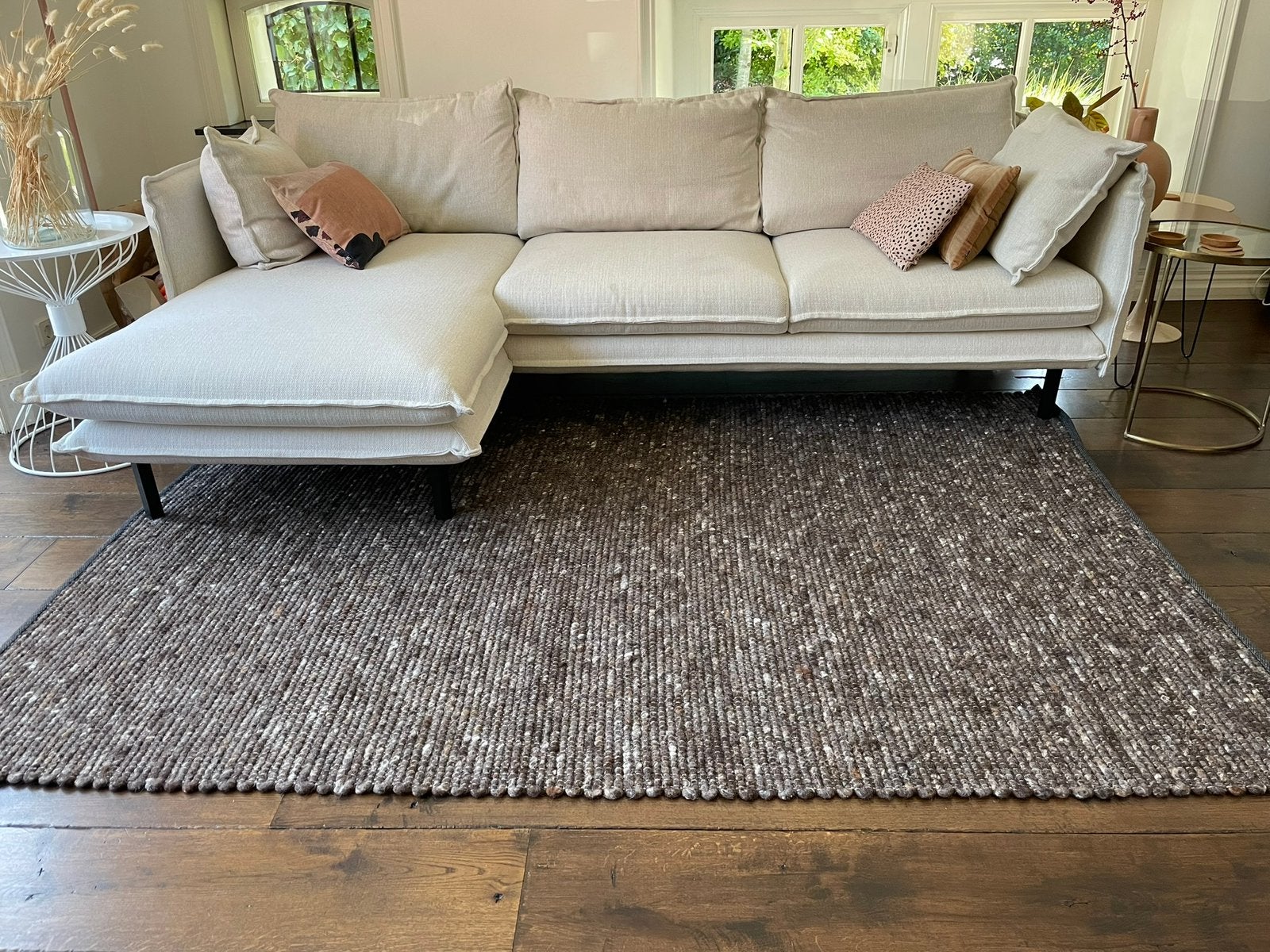 Loods5: ZUIVER PURE VLOERKLEED-DONKER GRIJS/BRUIN 160X230 CM, Ophalen, Bruin, 150 tot 200 cm, 200 cm of meer