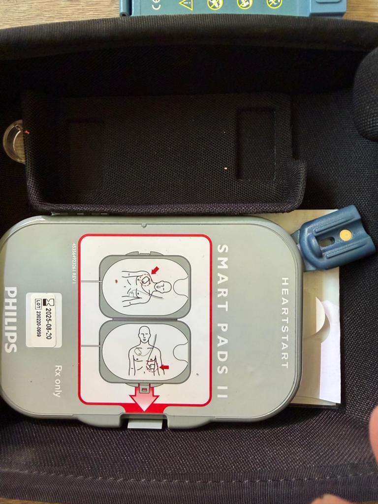 Philips frx aed, Ophalen of Verzenden