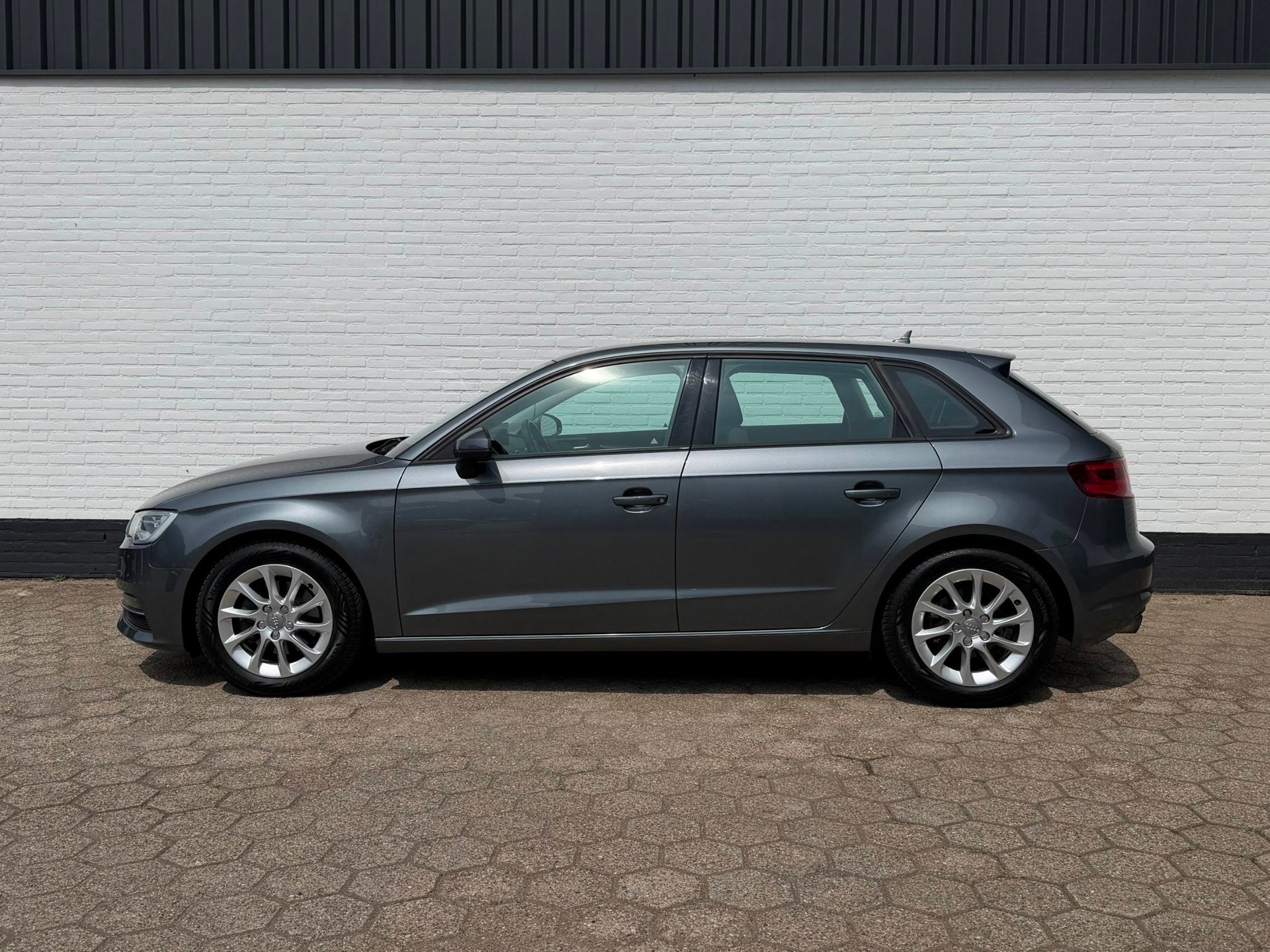 Audi A3 Sportback 1.4 TFSI CoD Ambition DSG l CRUISE l CLIMA, Stof, Gebruikt, 4 cilinders, 150 pk