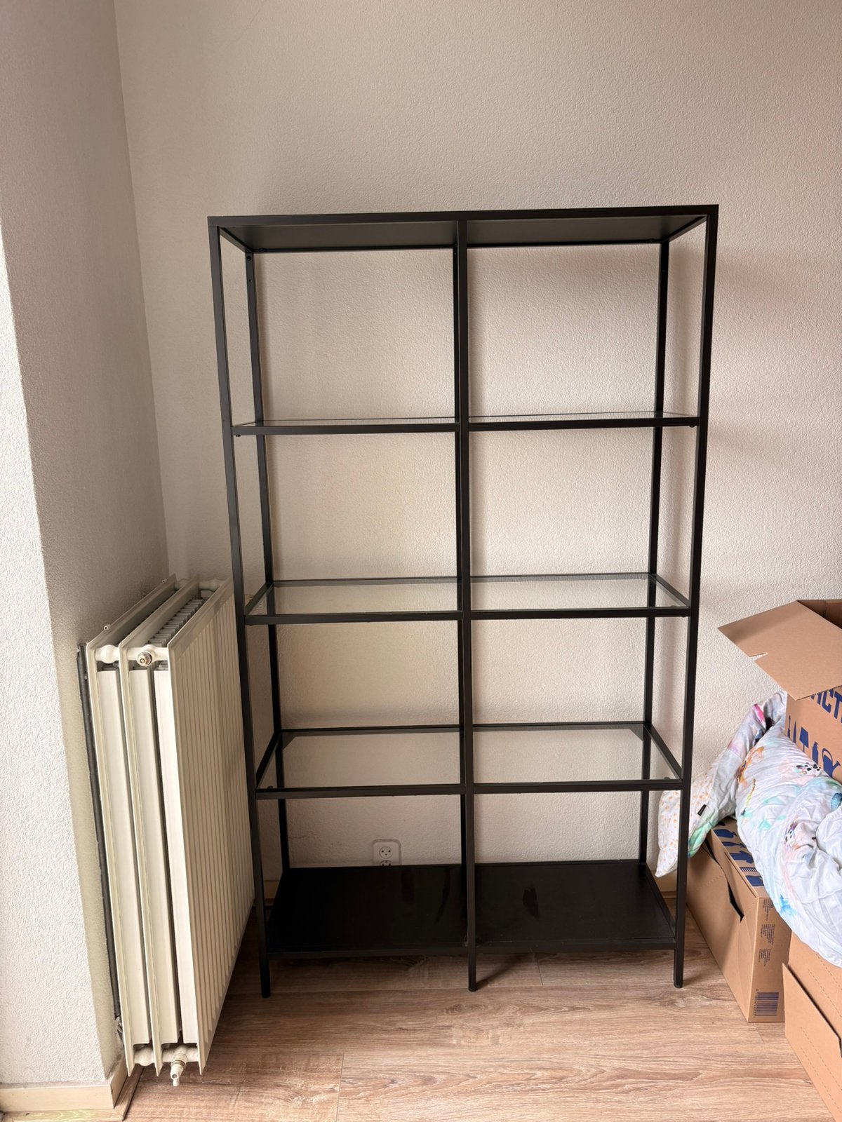 Kast Vittsjö ikea, Ophalen, Zo goed als nieuw