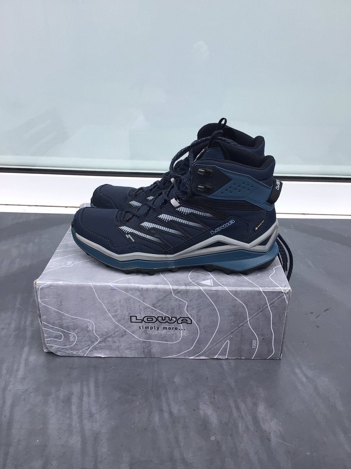 Lowa Maddox Pro maat 44,5  schoenen, Kleding | Heren, Ophalen of Verzenden, Zo goed als nieuw, Zwart, Wandelschoenen of Bergschoenen