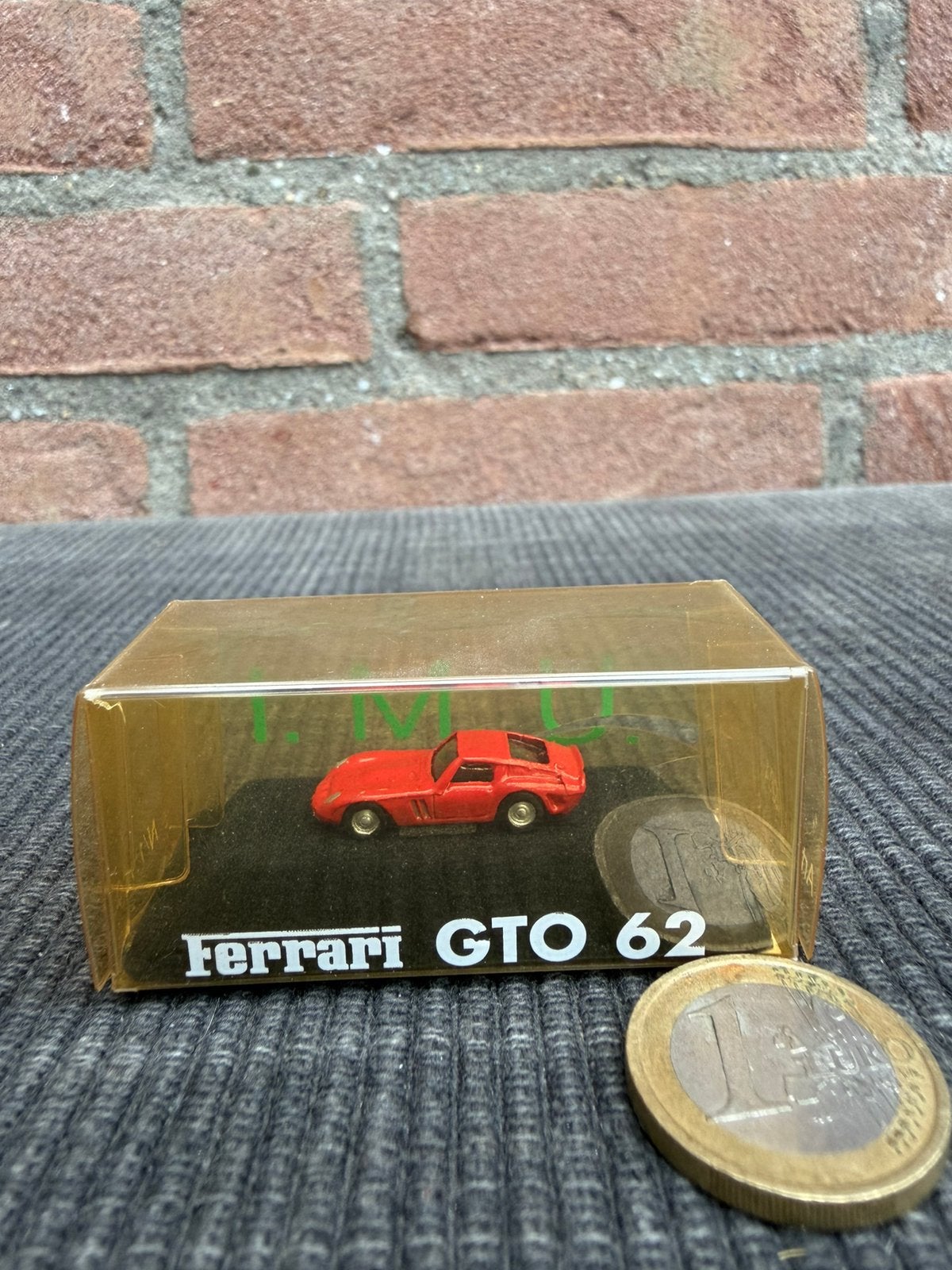 1:160 U.M.I. Ferrari GTO 62, Hobby en Vrije tijd, Ophalen of Verzenden, Zo goed als nieuw, Auto