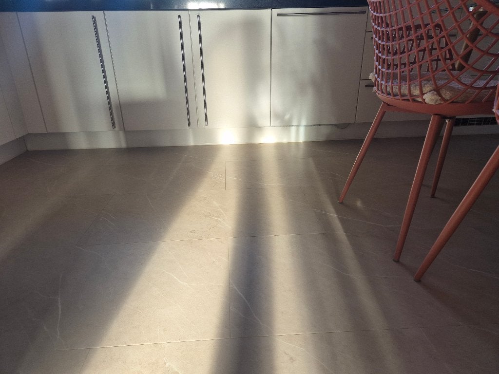 PVC klikvloer, Huis en Inrichting, Stoffering | Vloerbedekking, Ophalen, Beige, Zo goed als nieuw, Modern