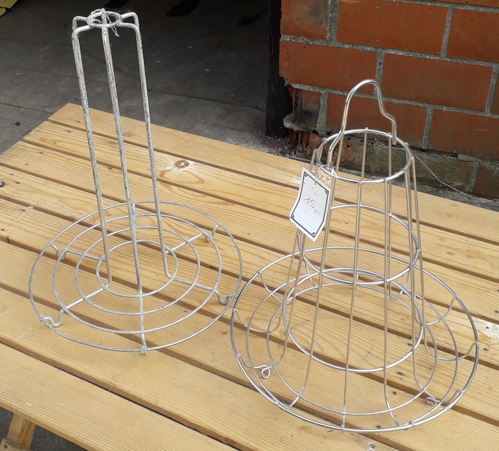 Metalen presentoirs voor worst decoratie, Verzenden
