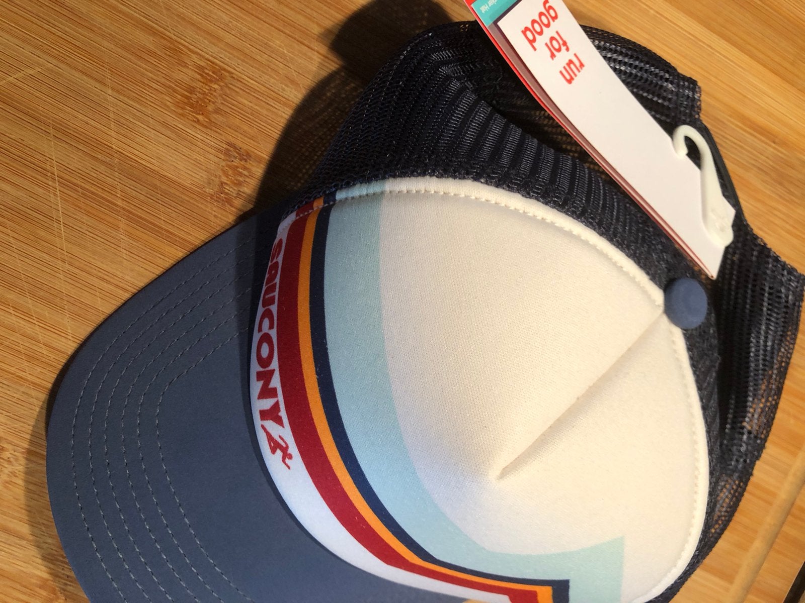 Saucony Foam Trucker Cap - Nieuw en Verstelbaar, Kleding | Dames, Ophalen of Verzenden, Nieuw, One size fits all, Pet