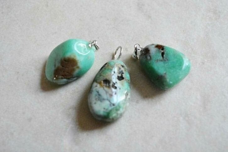 Chrysopraas met zilveren stift en hanger oogje, Ophalen of Verzenden, Mineraal