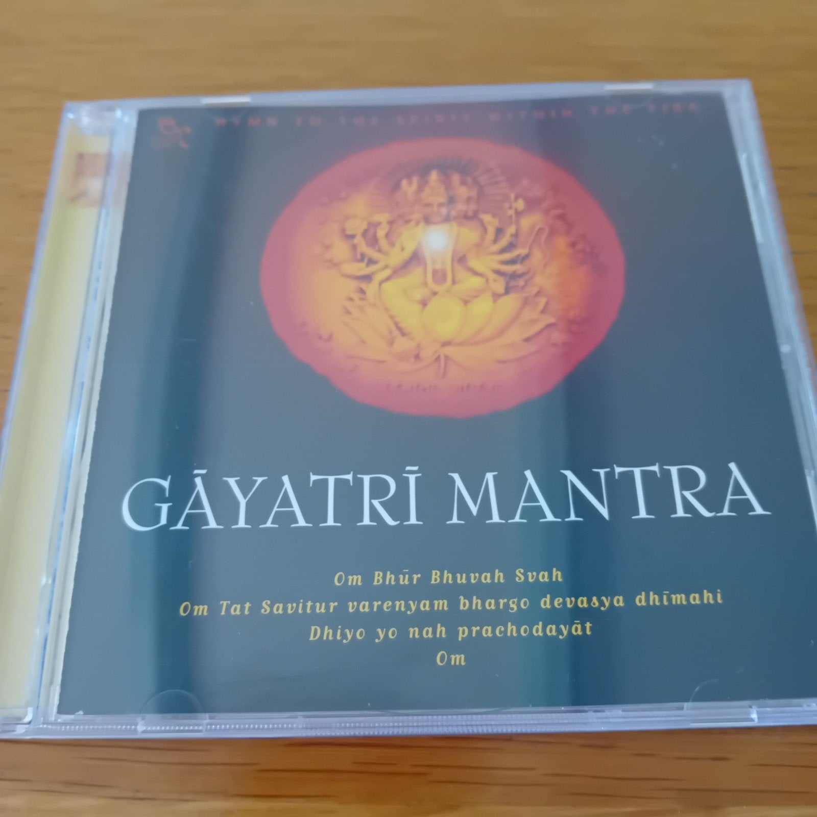 Gayatri Mantra CD - Spirituele Muziek voor Meditatie, Ophalen of Verzenden, Zo goed als nieuw, Meditatie, Inclusief doosje