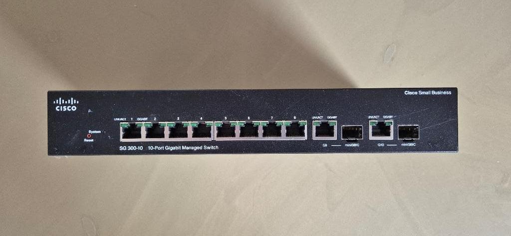 Cisco SG300-10 L2/L3 Ethernet Switch, Ophalen of Verzenden, Gebruikt