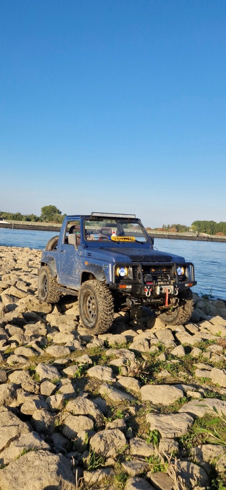 Suzuki samurai sj413, Ophalen