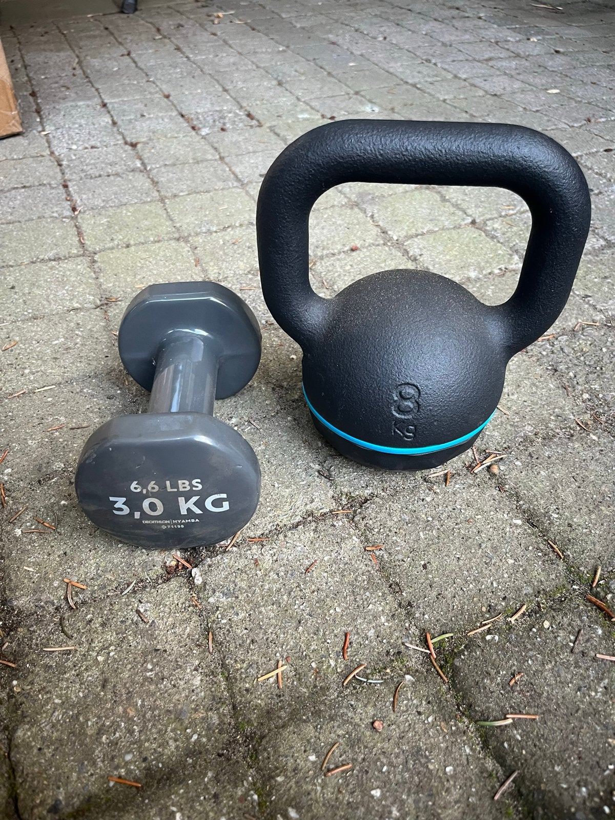 Dumbbell 3 kg en Kettlebell 8 kg, Ophalen, Gebruikt, Dumbbell
