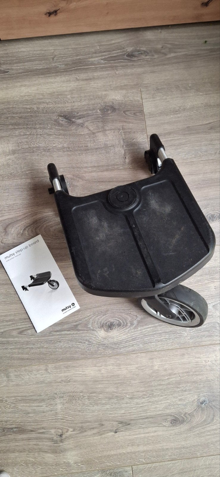 Mutsy Step-Up Board - Meerijdplankje voor kinderwagen, Kinderen en Baby's, Kinderwagens en Combinaties, Ophalen, Gebruikt, Mutsy