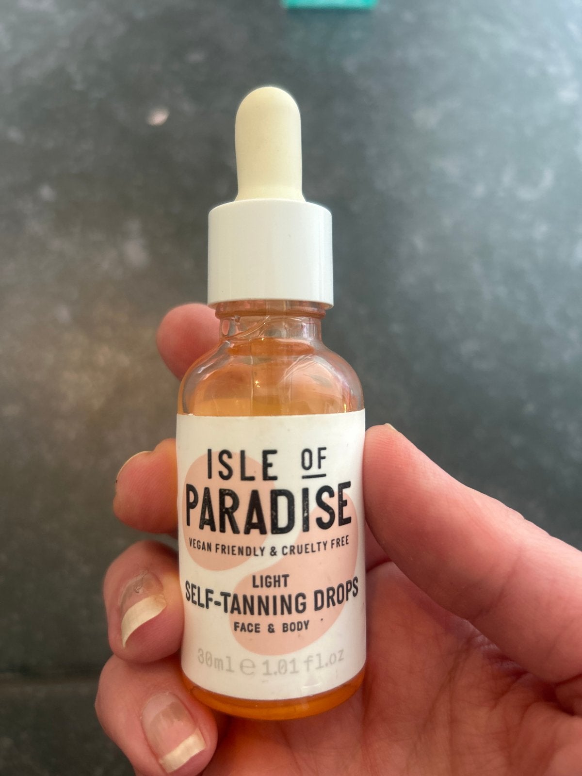 Isle of Paradise Light Self-Tanning Drops (30ml), Sieraden, Tassen en Uiterlijk, Uiterlijk | Lichaamsverzorging, Ophalen of Verzenden