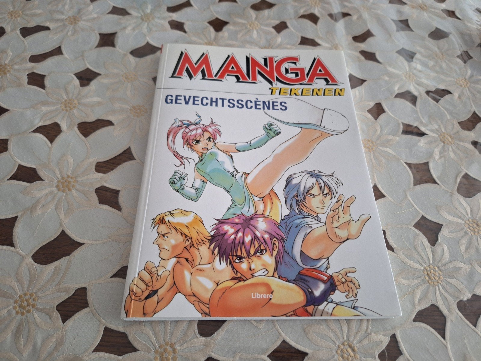 Manga Tekenen. Gevechtscenes. Stripboek., Eén stripboek, Ophalen of Verzenden, Zo goed als nieuw