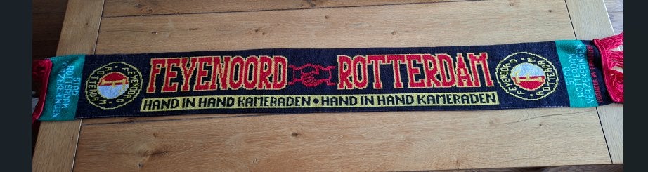 Vintage voetbal sjaal van Feyenoord, Ophalen of Verzenden, Gebruikt, Feyenoord, Vaantje of Sjaal