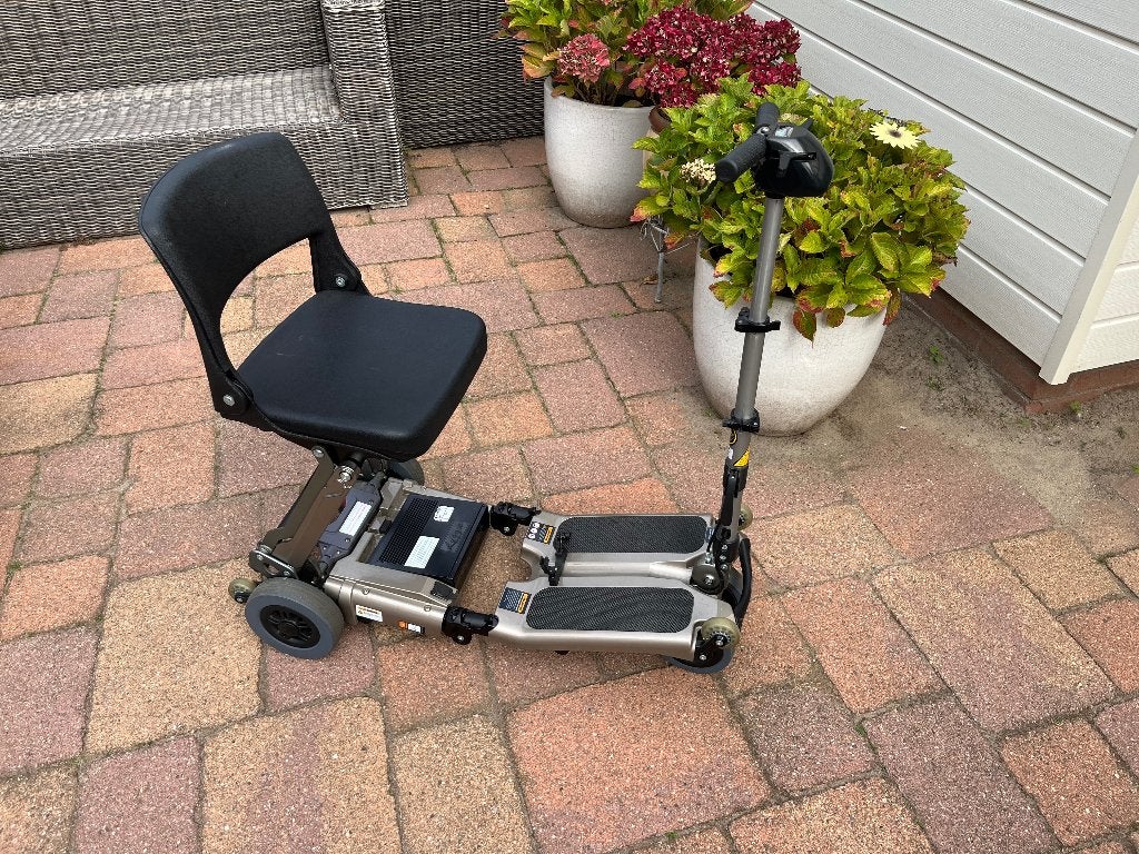 Mango Luggie opvouwbare Scootmobiel, Ophalen, Lichtgewicht, Gebruikt