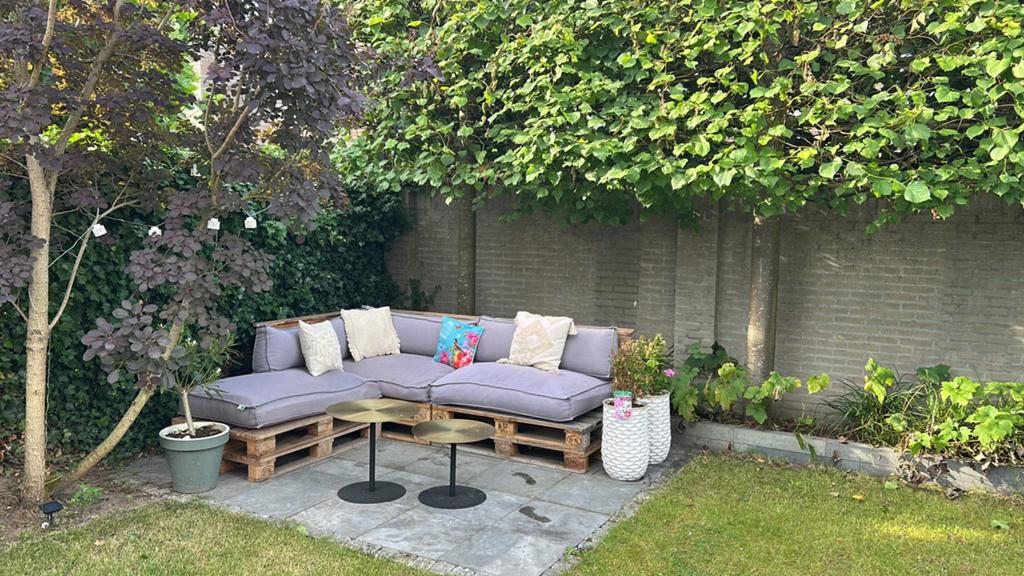 Palletbank te koop., Tuin en Terras, Tuinsets en Loungesets, Ophalen of Verzenden, Gebruikt, Hout, 2 zitplaatsen
