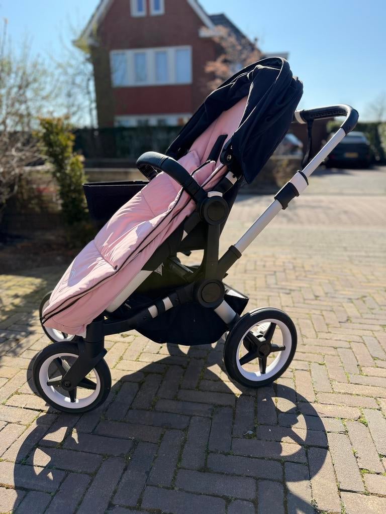 Bugaboo Donkey Kinderwagen - Modulair voor 1 of 2 kinderen, Kinderen en Baby's, Kinderwagens en Combinaties, Ophalen, Gebruikt