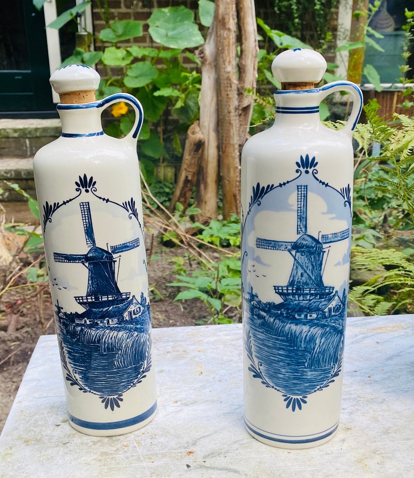 Delfts blauw jenever kruiken, Ophalen of Verzenden, Porselein, Bestek