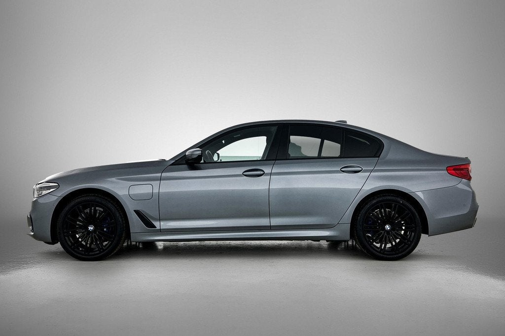 BMW 5-serie 530e iPerformance High Executive M-Sport | 252PK, Auto's, BMW, 1998 cc, Achterwielaandrijving, Gebruikt, 4 cilinders