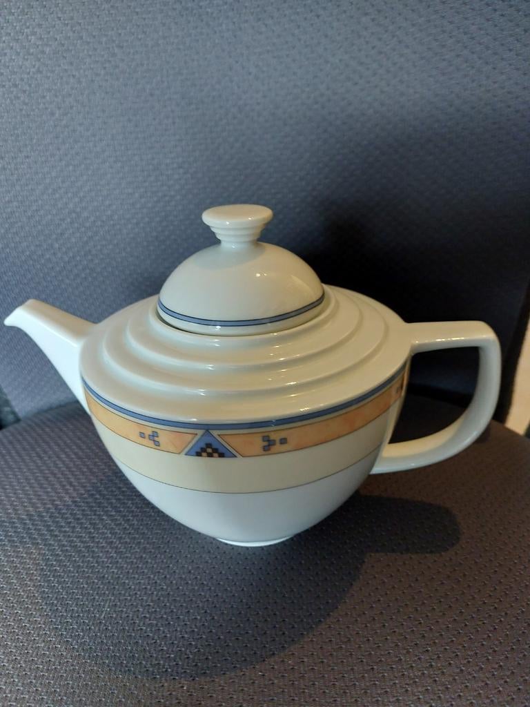 Mooie theepot met geometrisch patroon, Huis en Inrichting, Keuken | Servies, Ophalen, Overige typen, Zo goed als nieuw, Overige stijlen