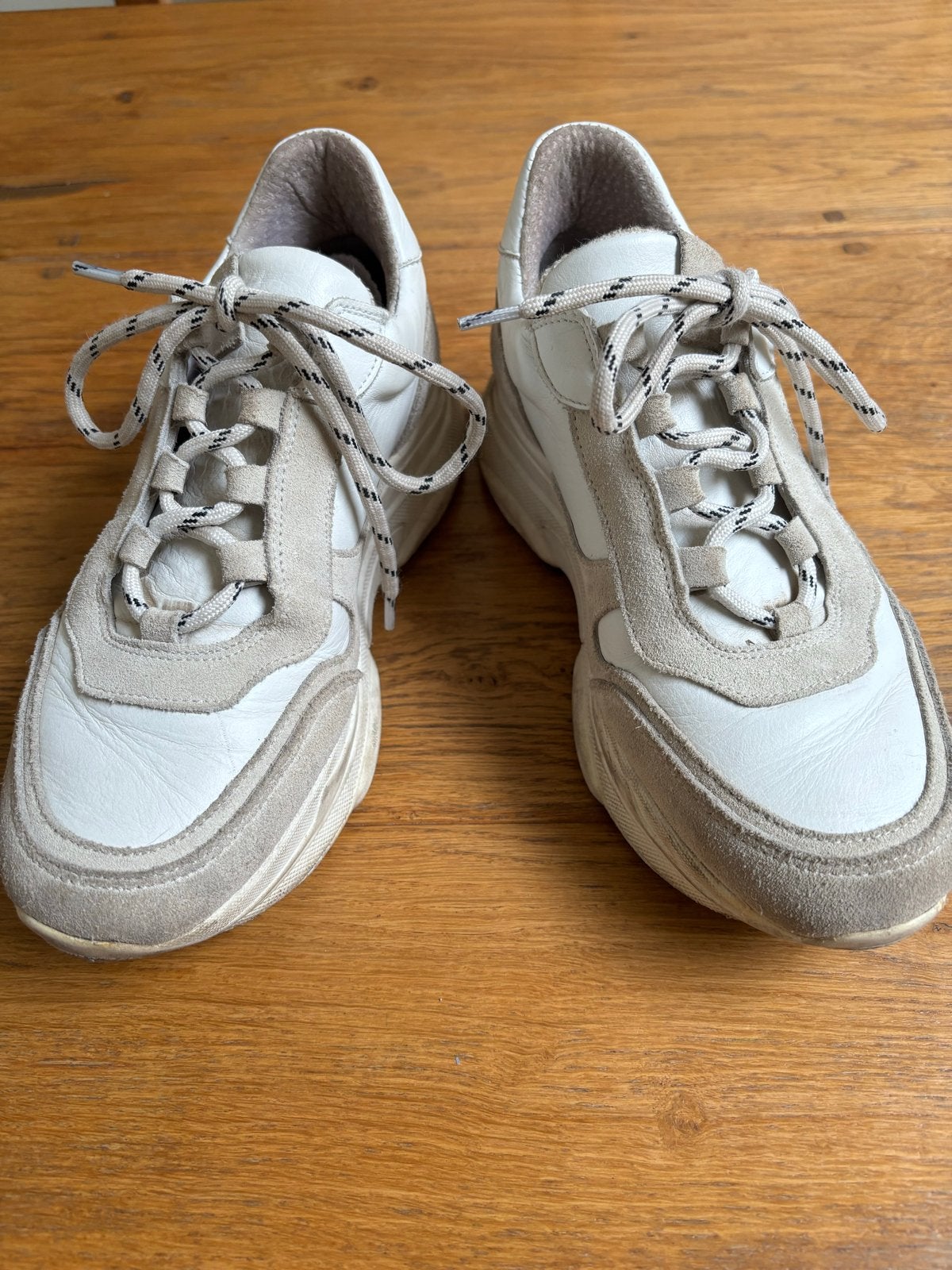 GUTS EN GUSTO sneakers maat 38, Verzenden, Gedragen, Wit, Sneakers of Gympen