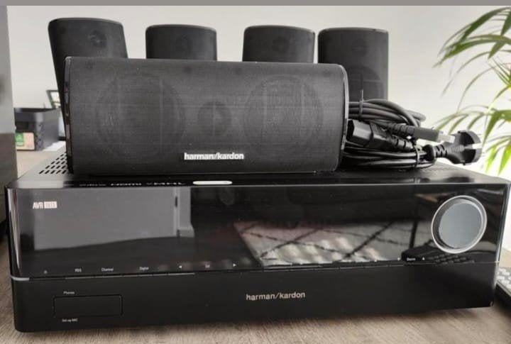 Harman kardon avr-161S met Bluetooth Bieden  !, Audio, Tv en Foto, Home Cinema-sets, Overige merken, Blu-ray-speler, 70 watt of meer