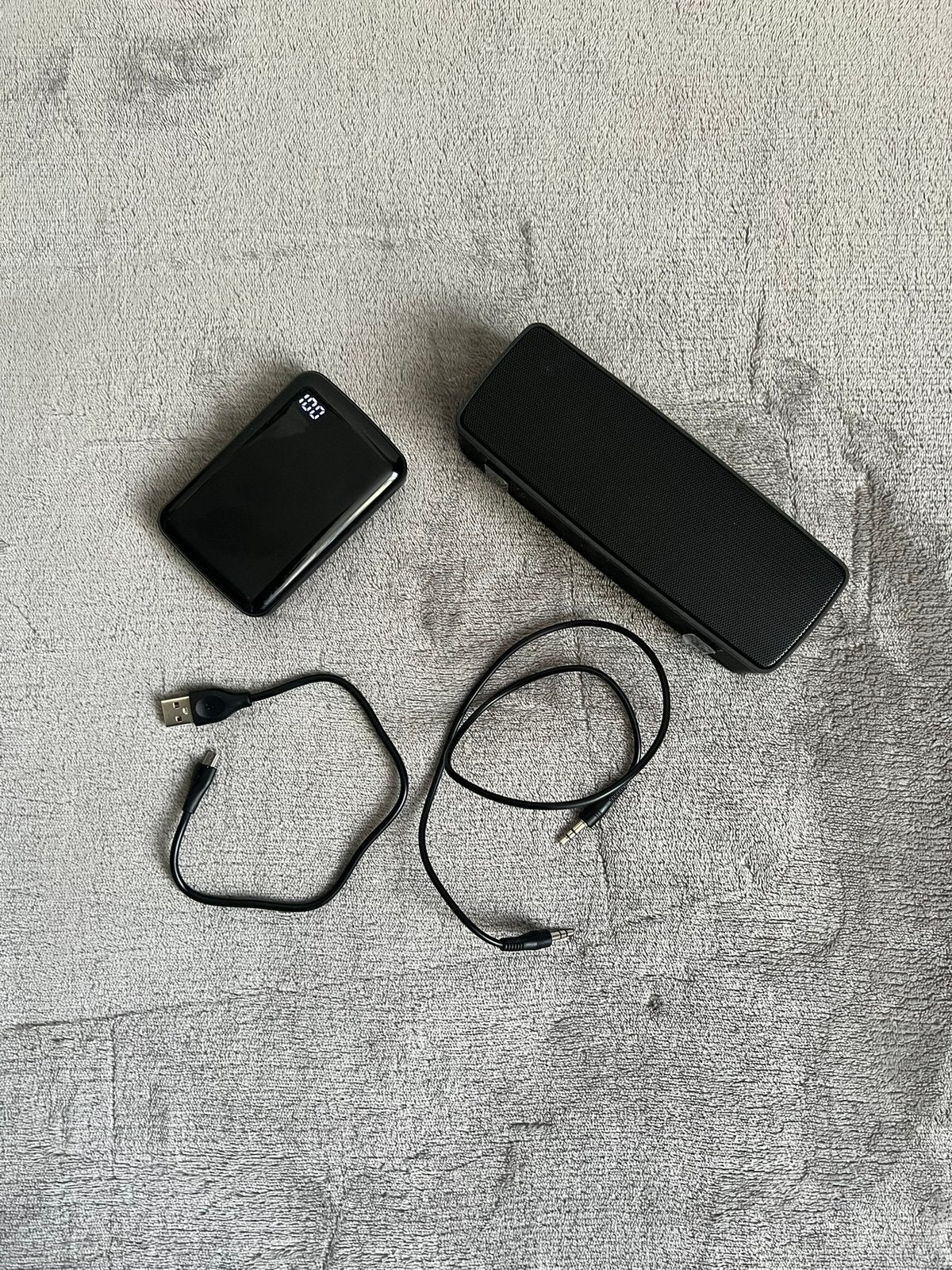 HEMA bluetoothspeaker en powerbank, Ophalen of Verzenden, Zo goed als nieuw