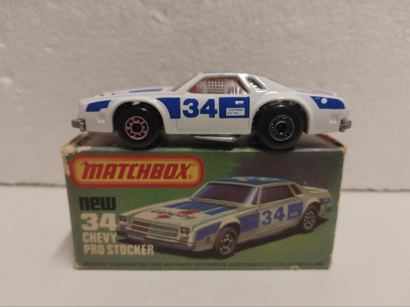 Matchbox #34 Chevrolet Lumina Pro Stocker 3INCH, Ophalen of Verzenden, Zo goed als nieuw, Auto, Matchbox