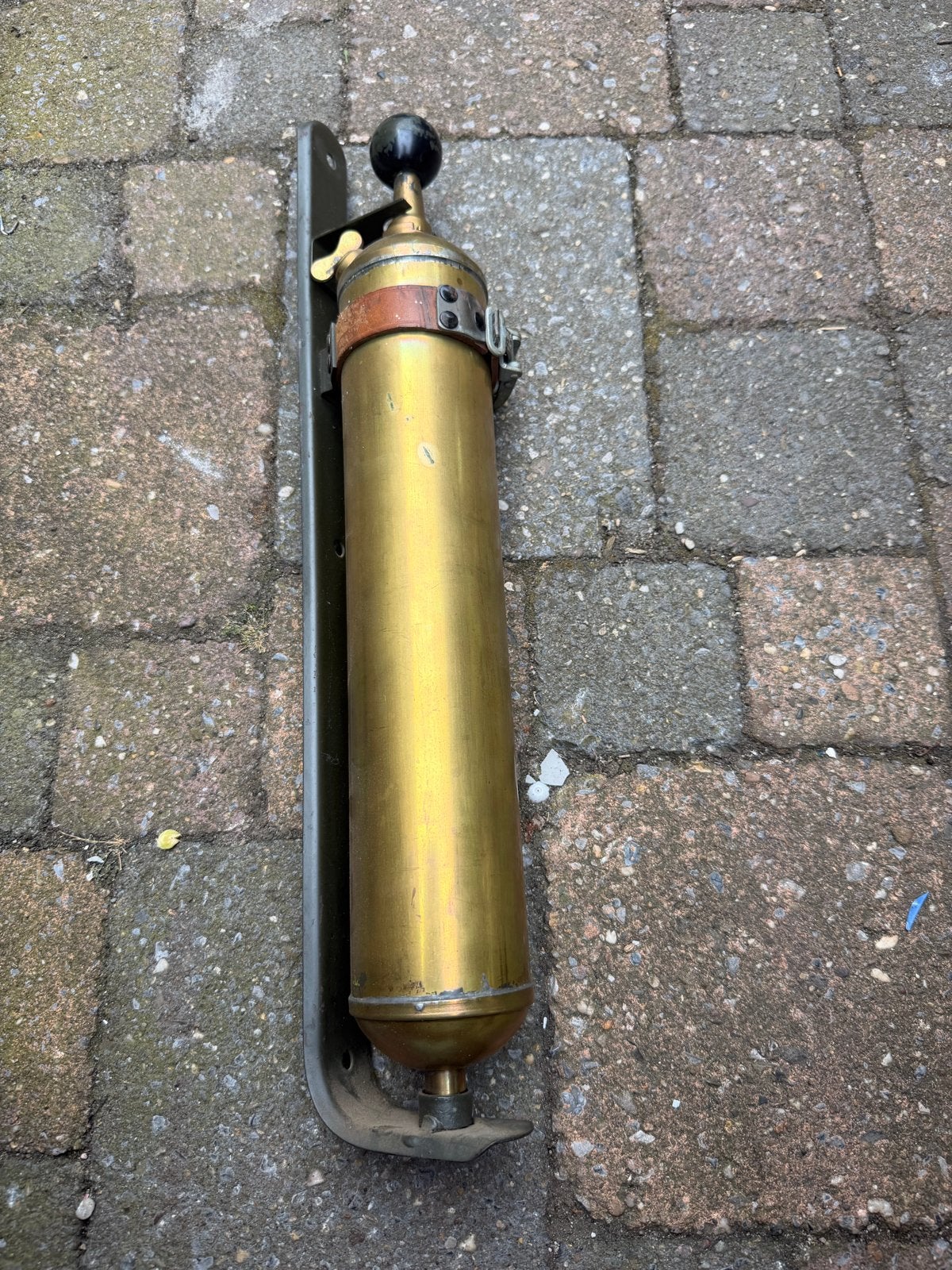 Antieke koperen brandblusser in houder, Antiek en Kunst, Ophalen of Verzenden