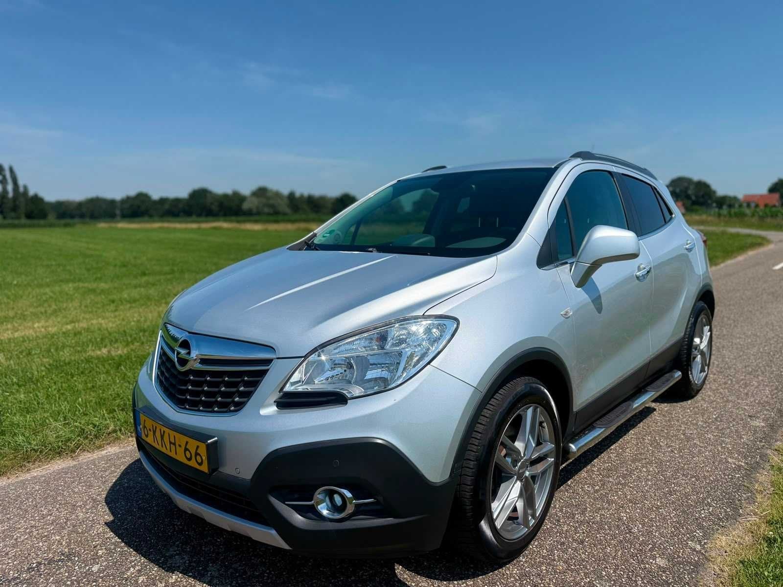 Foto 2 van Opel - 2013 - Mokka - 1.4 T Cosmo 4x4 - 6-KKH-66