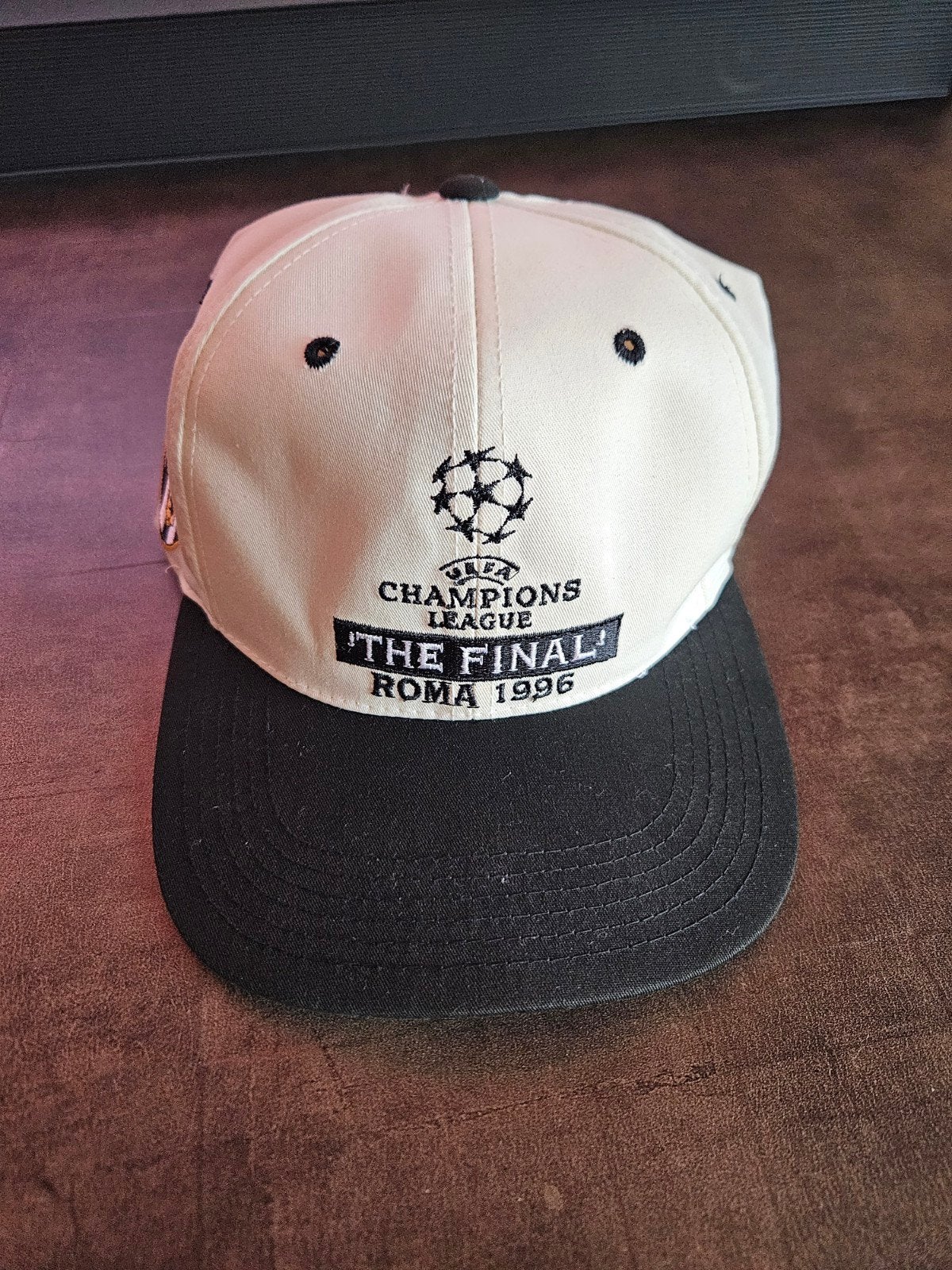 Ajax - Juventus 1996 Baseball Cap, Ophalen of Verzenden, Nieuw, Ajax, Pet of Muts