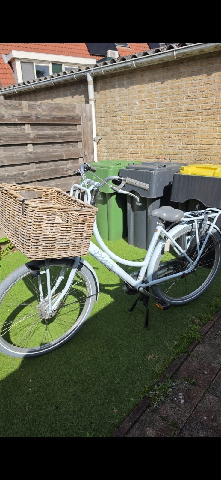 Nette Batavus Dames fiets, Ophalen, Zo goed als nieuw, Batavus Diva, Handrem