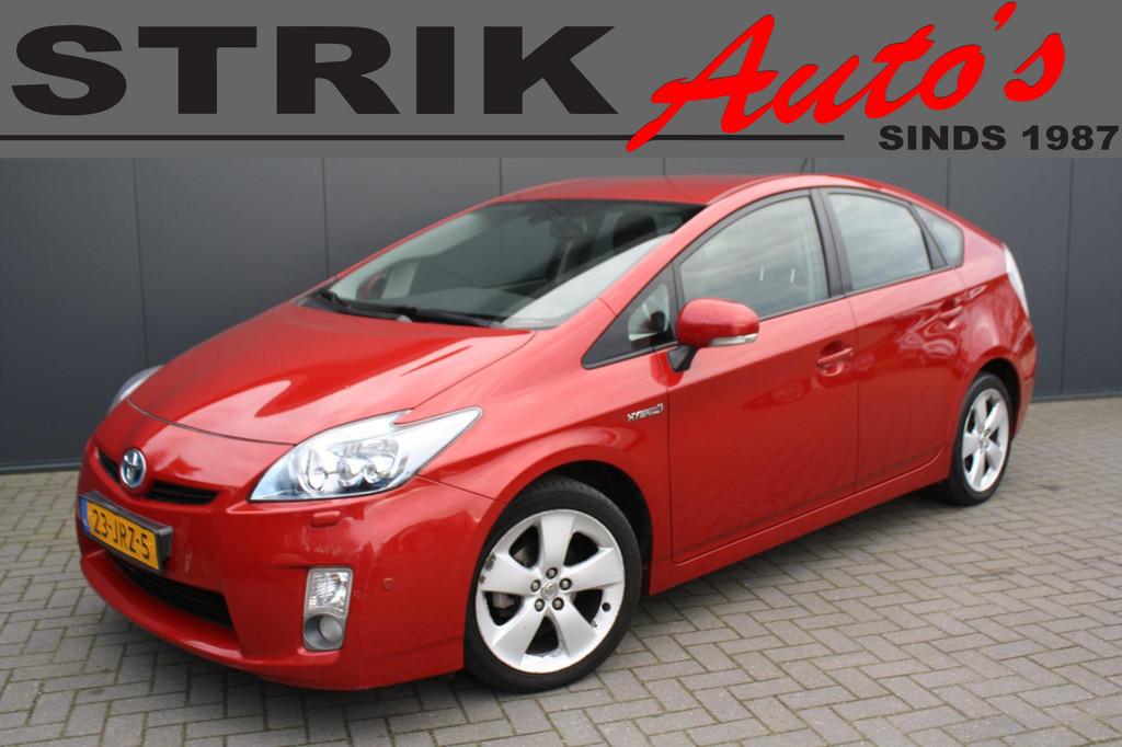 Toyota Prius 1.8 Dynamic - NAVIGATIE - CAMERA - PDC, Gebruikt, 4 cilinders, Origineel Nederlands, Bedrijf