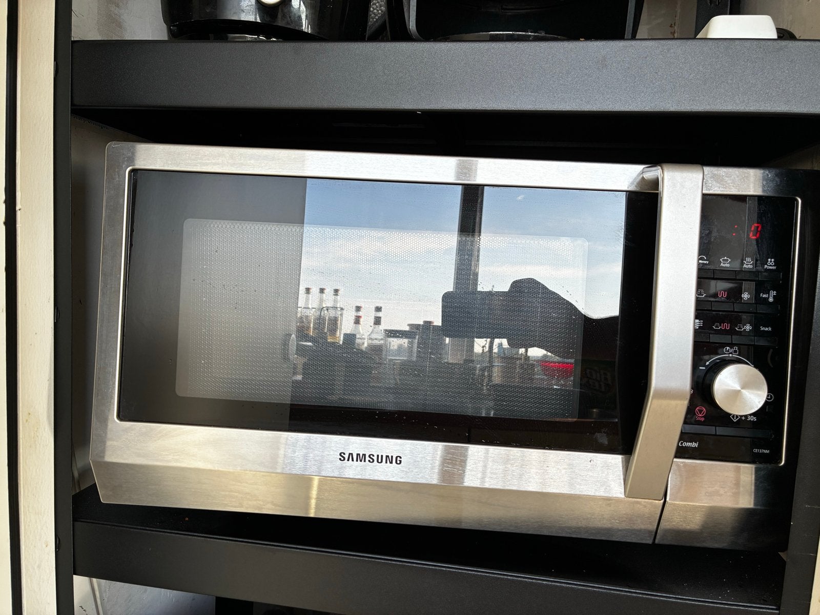 Samsung CE137NM combimagnetron grijs, Ophalen, Combimagnetron, Gebruikt, Hete lucht