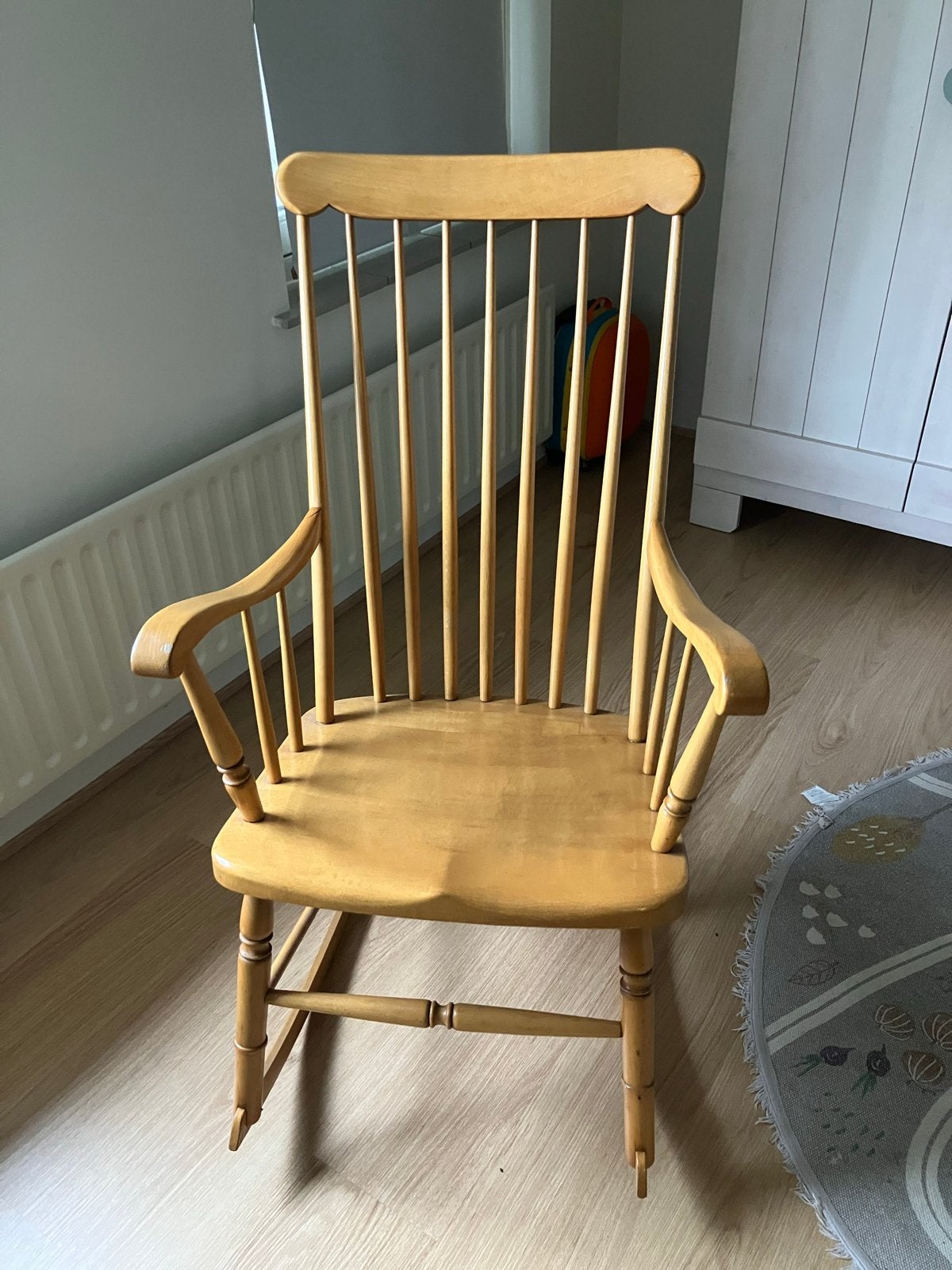 Houten schommelstoel - Klassiek en comfortabel, Ophalen, Gebruikt, Overige kleuren, Eén