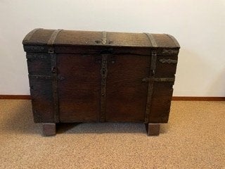 Prachtige antieke dekenkist, Ophalen