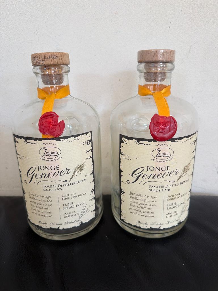 2 Lege flessen Jonge Jenever 1 liter, Ophalen of Verzenden, Zo goed als nieuw, Verpakking