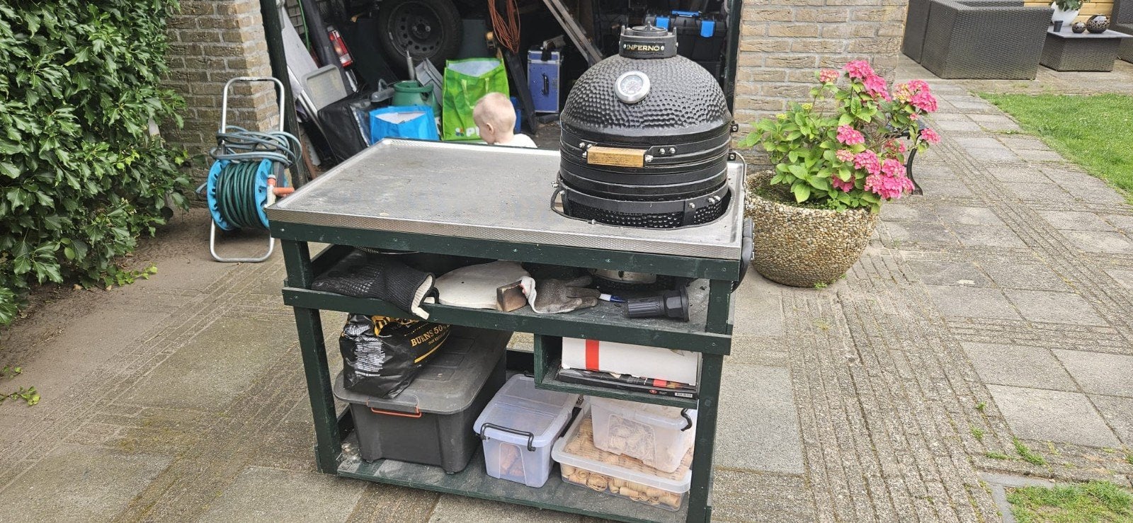 Kamado Inferno BBQ met onderstel, Ophalen, Gebruikt, Inferno
