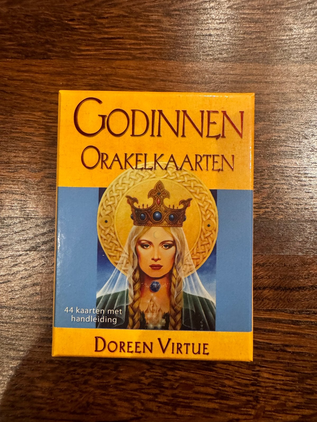 Godinnen Orakelkaarten - Doreen Virtue, Boeken, Ophalen of Verzenden, Zo goed als nieuw, Spiritualiteit algemeen, Overige typen