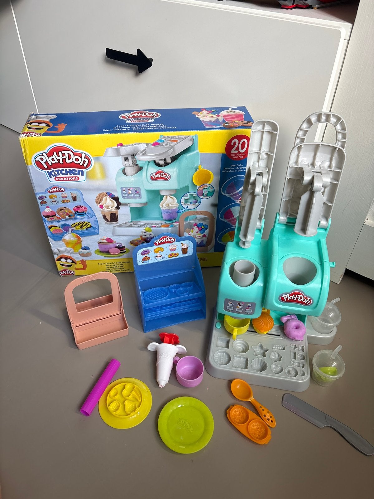 Play-Doh Kitchen Creations Super Colorful Café Speelset, Ophalen, Zo goed als nieuw, Jongen of Meisje