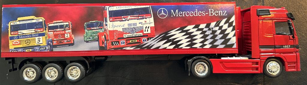 Newray mercedes actros 1/43 cm35 articolato mb mercedes 1:43, Hobby en Vrije tijd, Modelauto's | 1:43, Ophalen, Zo goed als nieuw