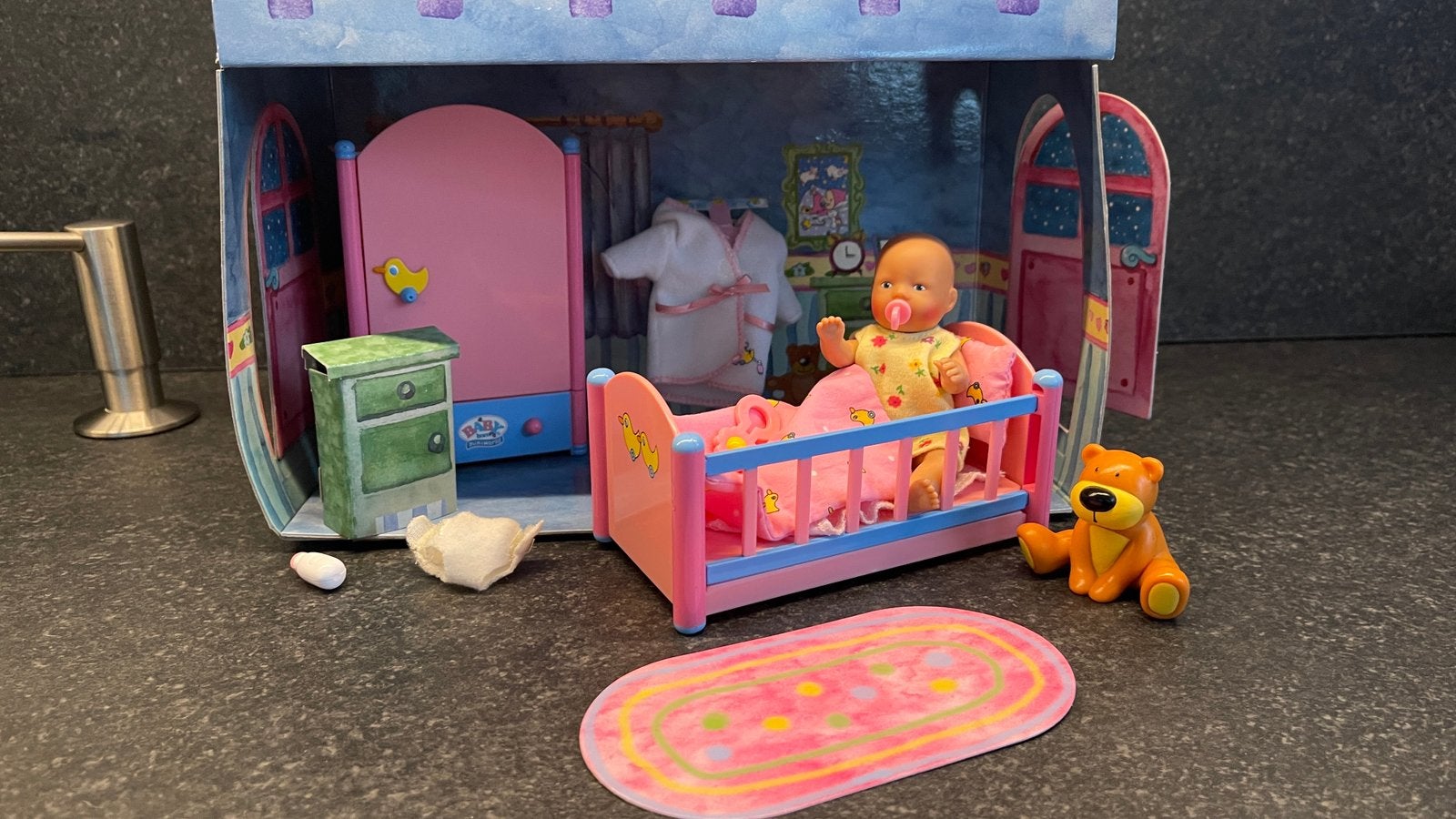 Mini baby born, Kinderen en Baby's, Speelgoed | Poppen, Ophalen, Gebruikt, Babypop